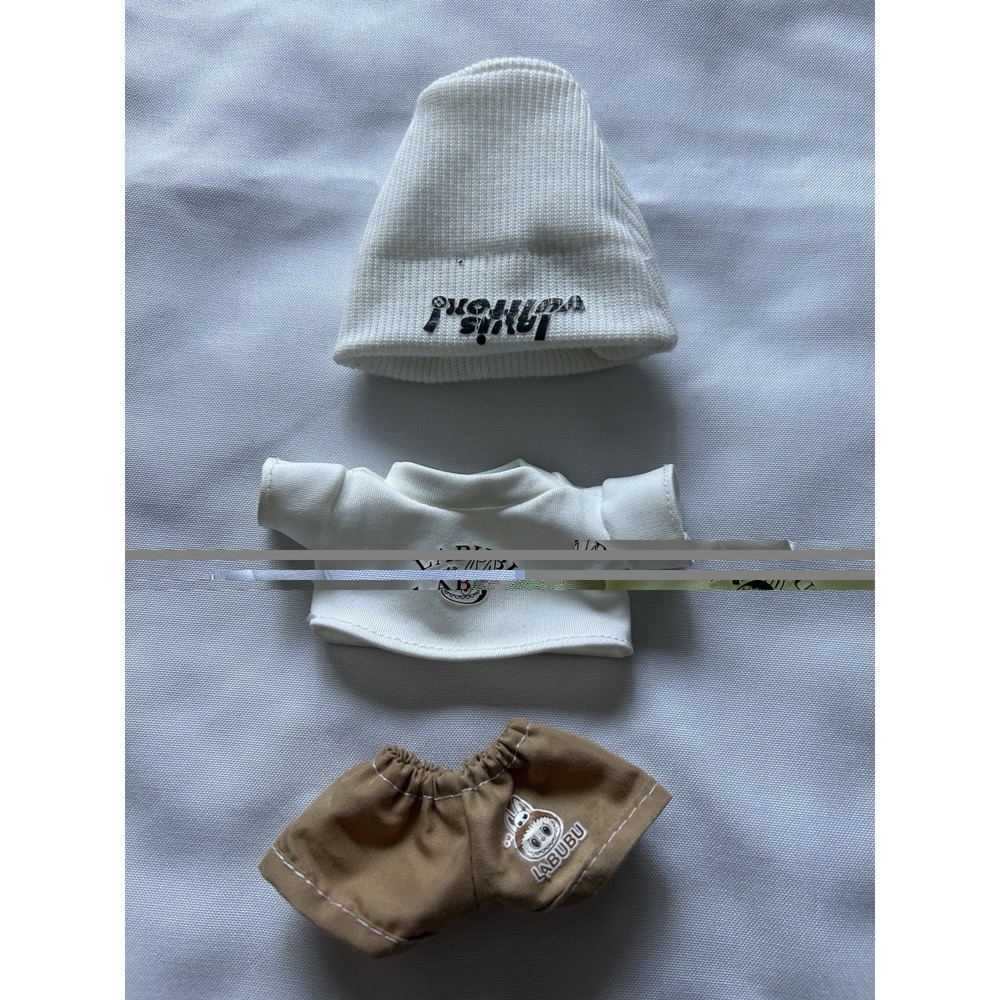 Labubu Outfit Streetwear Shorts T Shirt & Beanie Hat Set Size Small